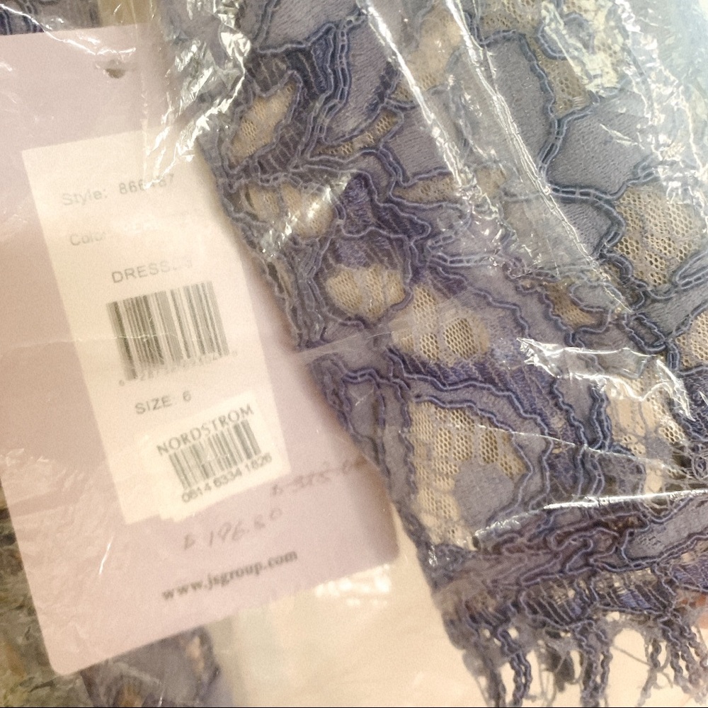 JS Collections BOATNECK LACE DRESS - Picture 3 of 3